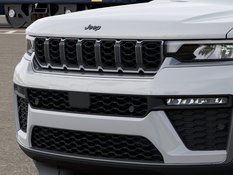 New 2026 Bright White Clear-Coat Exterior Paint Jeep  image 11