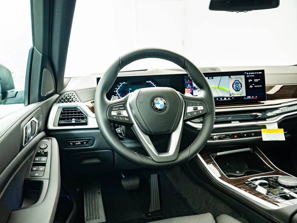 New 2026 Skyscraper Grey Metallic BMW xDrive40i image 34