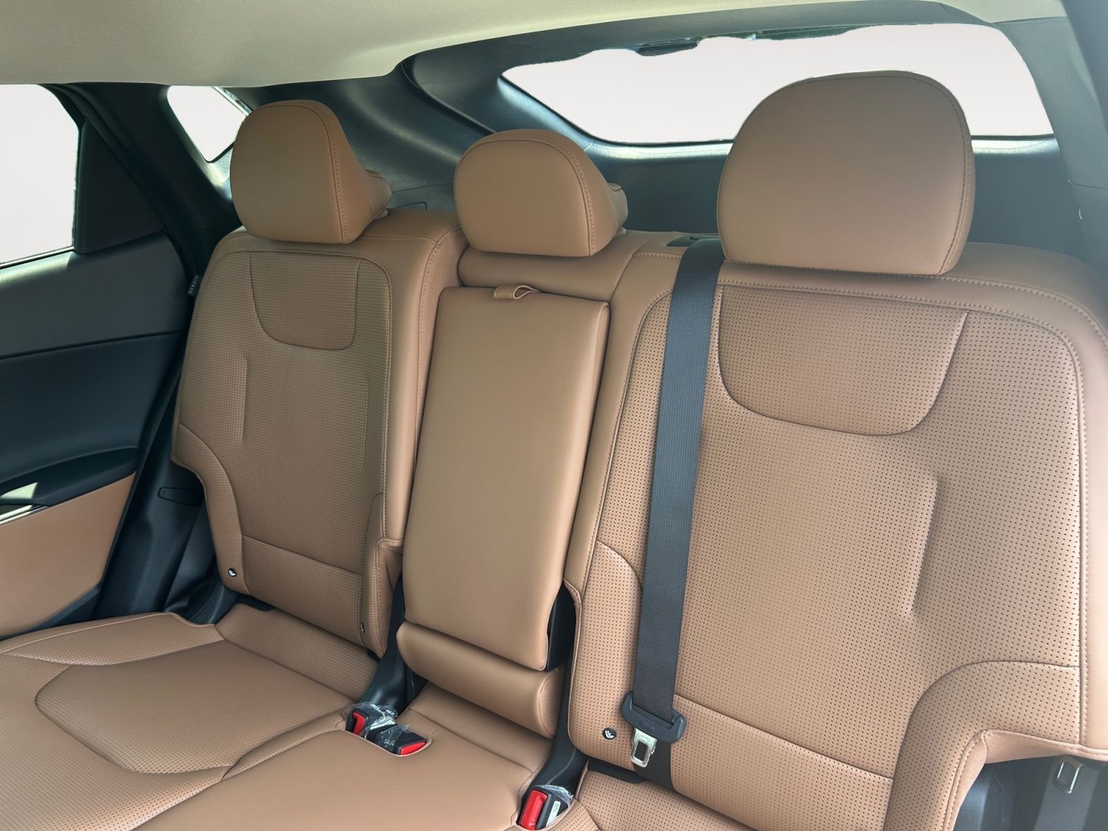 New 2026 Wolf Gray Kia WIND image 13