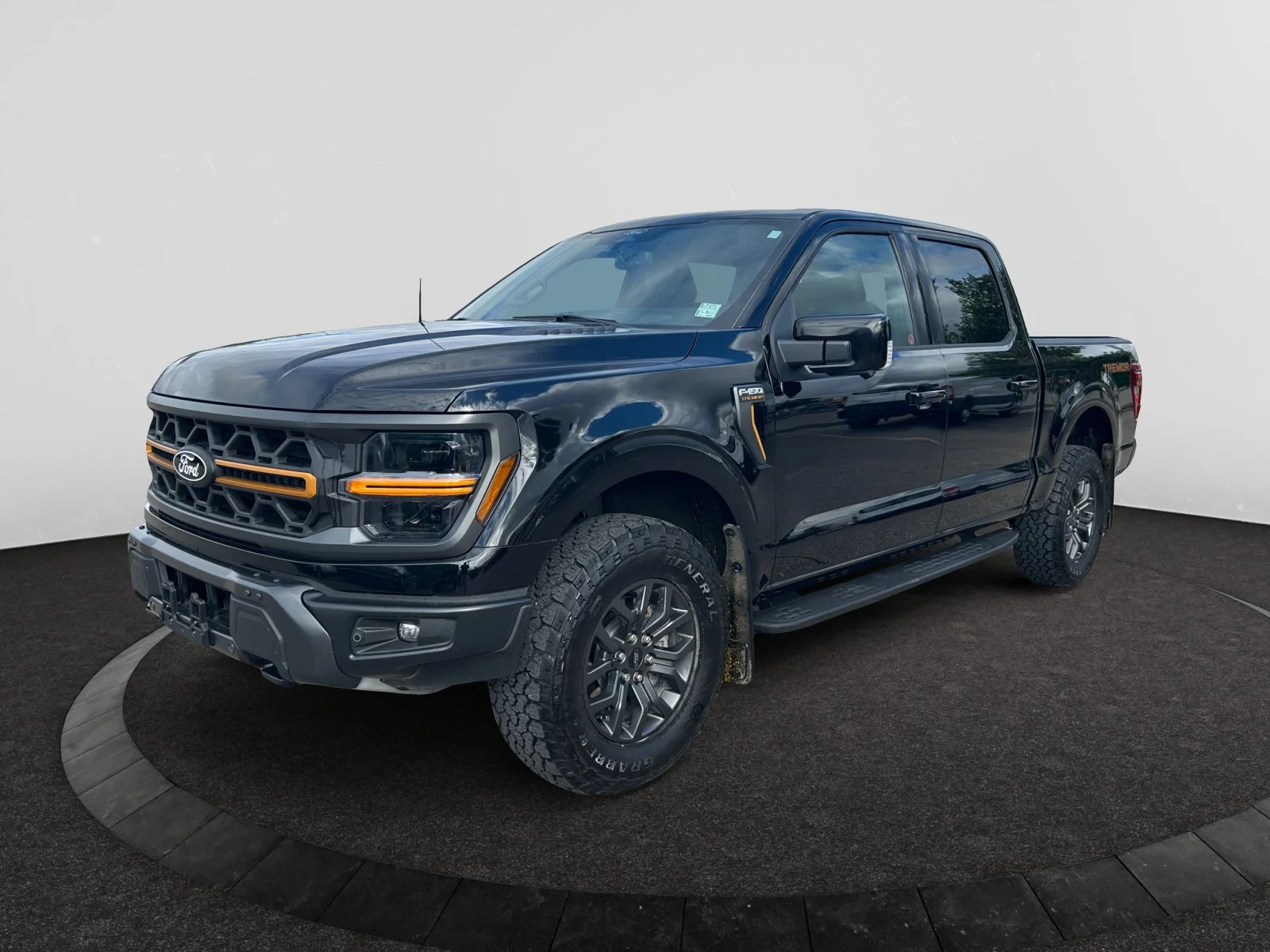 Used 2025 Black Ford Tremor SuperCrew image 1