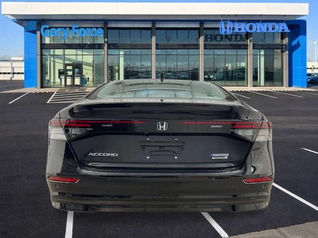 New 2026 Crystal Black Pearl Honda Touring image 4