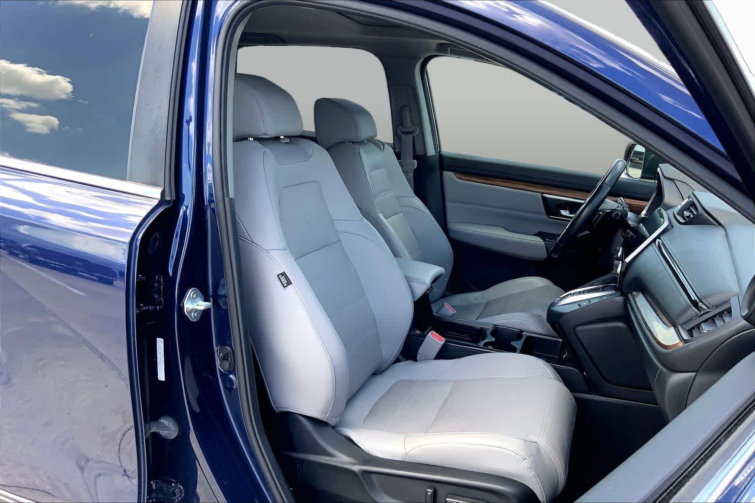 Used 2022 Platinum White Pearl Honda EX-L image 9