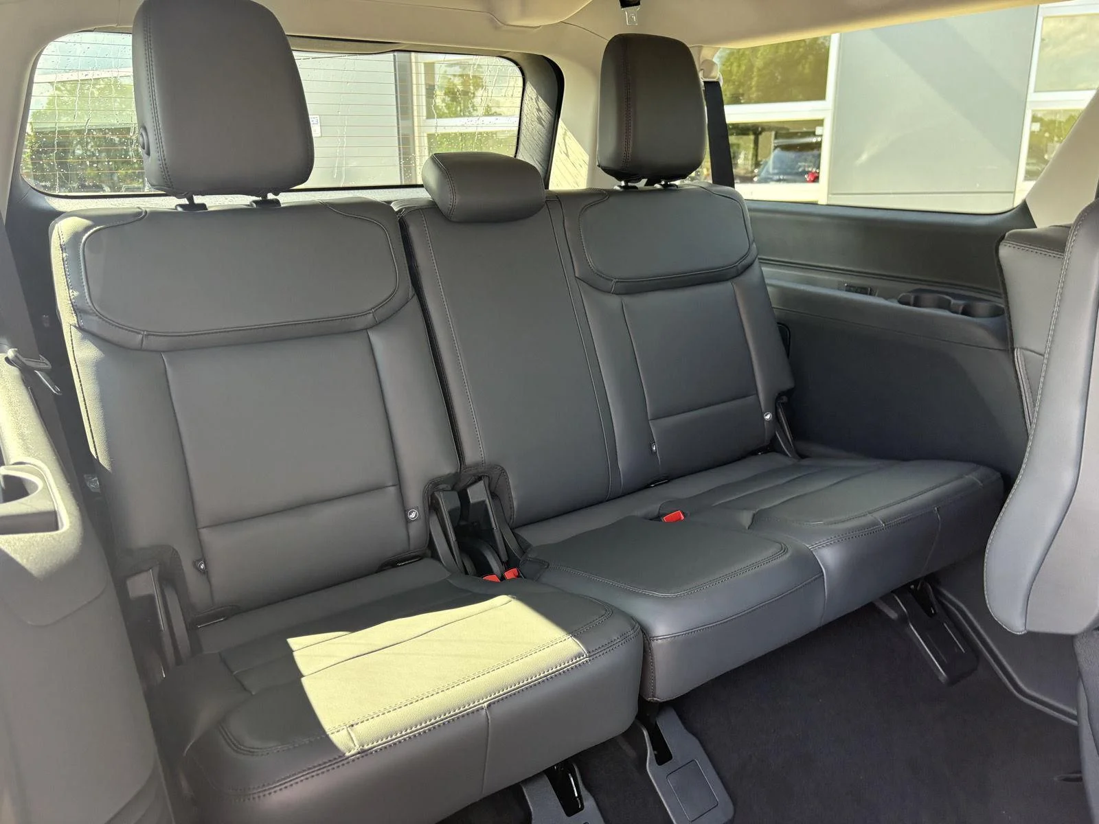 New 2026 Stone Blue Metallic Ford MAX Active image 21