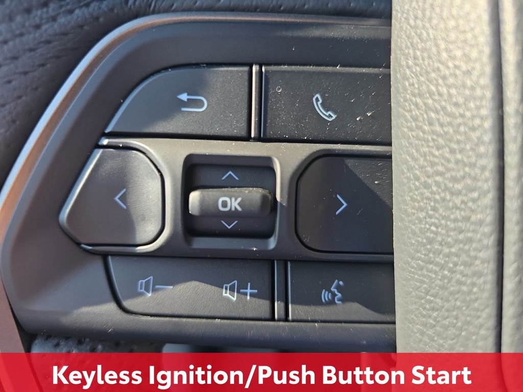 2025 Toyota Tacoma TRD Sport - Photo 20