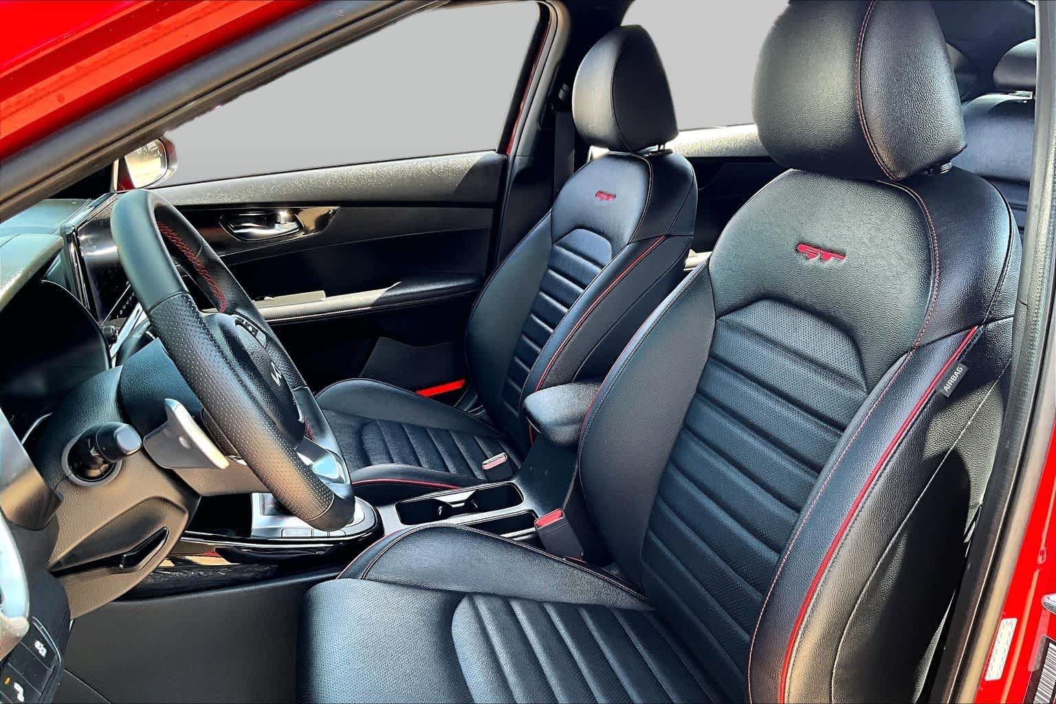 Pre-Owned 2023 Kia Forte GT
