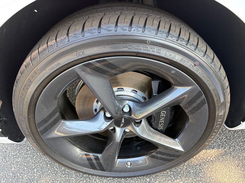 New 2026 White Genesis 3.5T SPORT PRESTIGE image 11