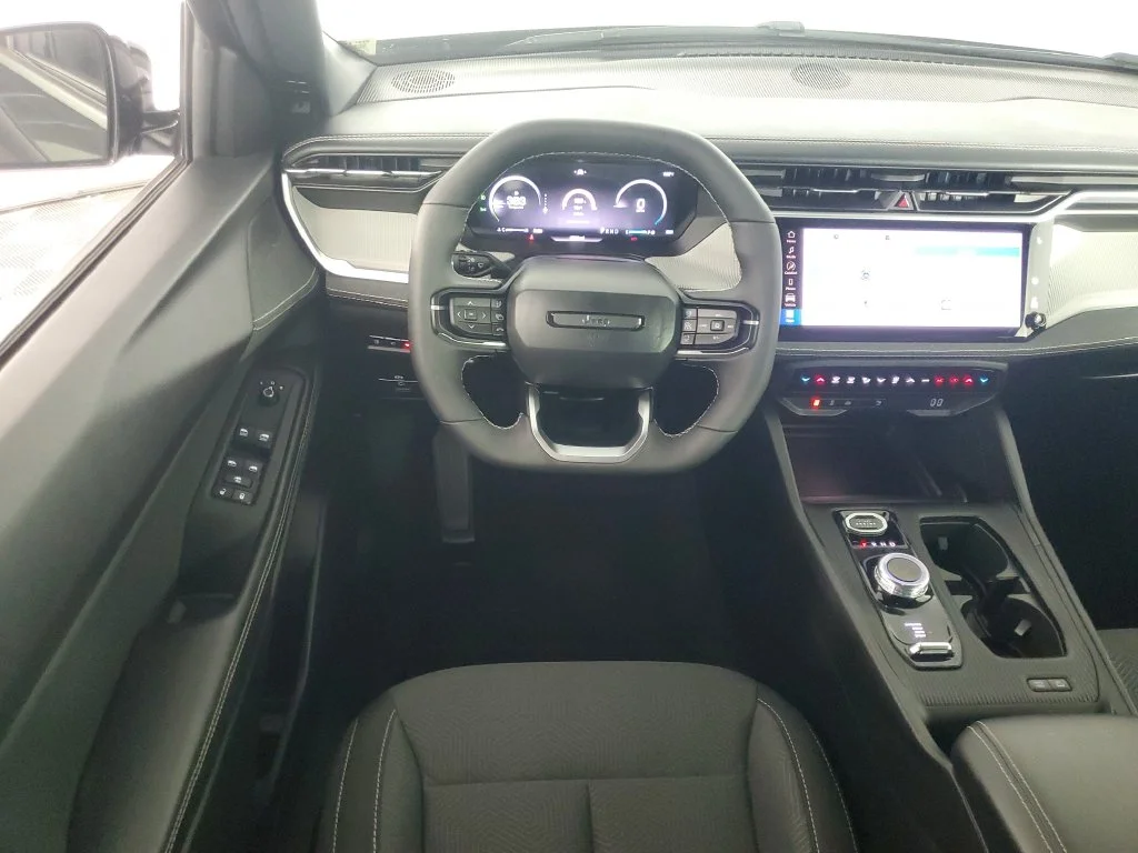 Used 2026 Black Jeep Laredo image 14