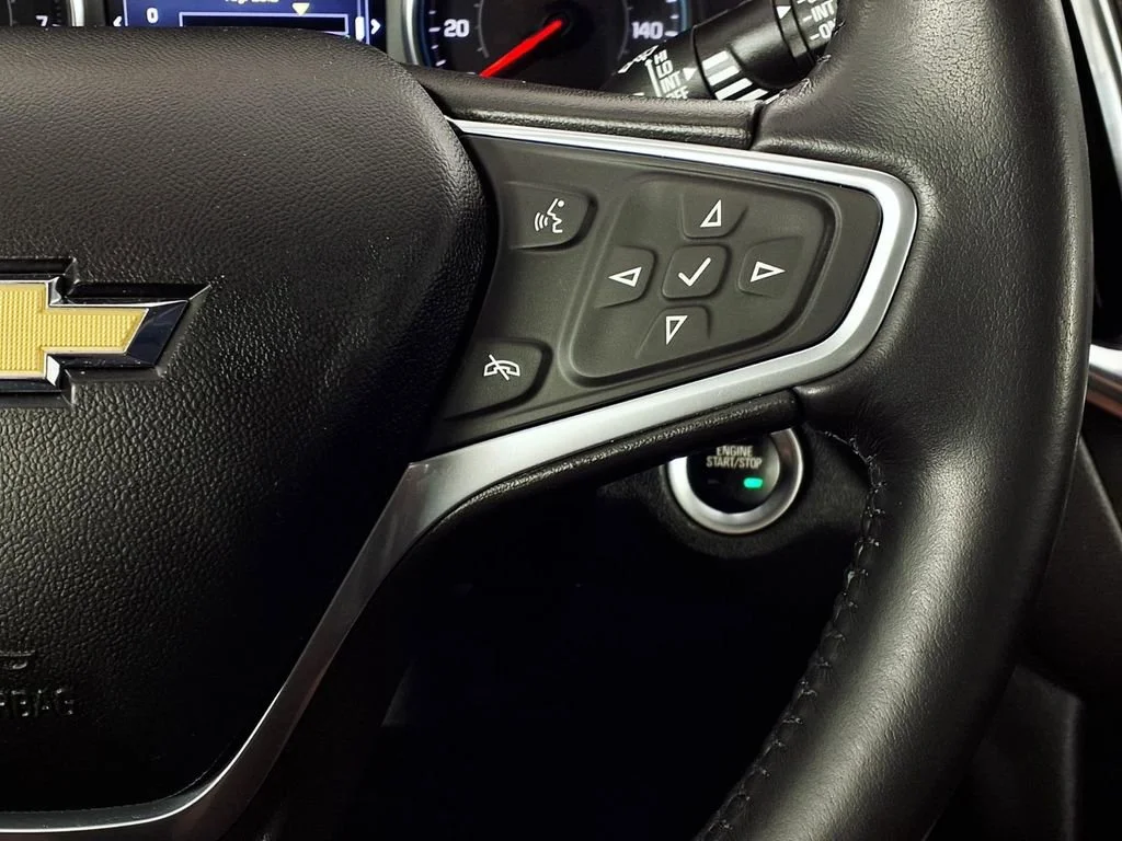 Used 2022 Summit White Chevrolet LT image 19