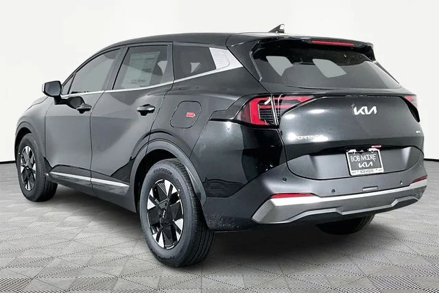 New 2026 Black Kia LX image 4