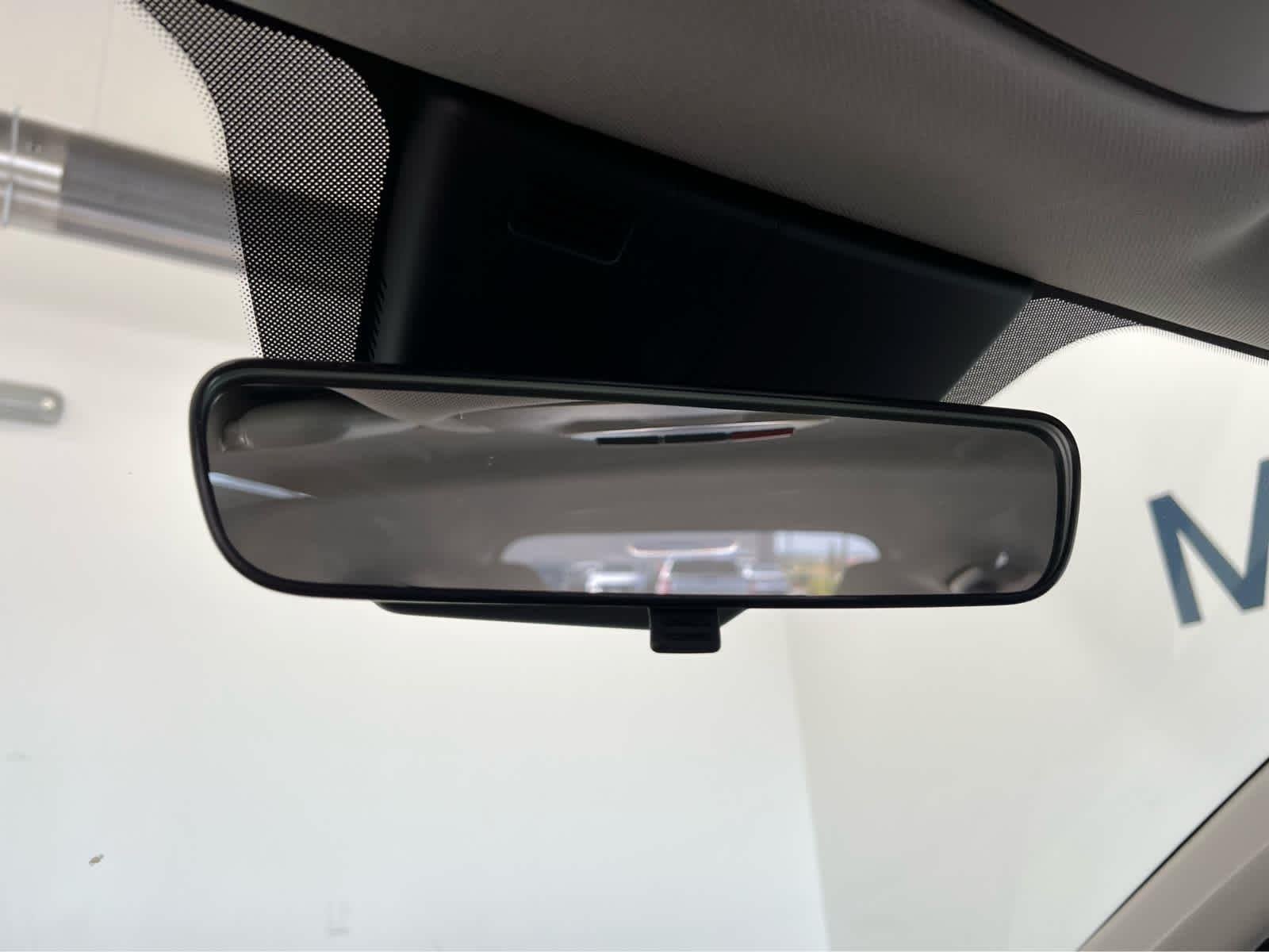 Used 2025 Shimmering Silver Hyundai SE image 24