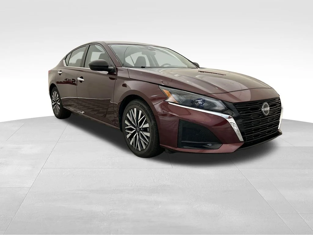Used 2024 Red Nissan 2.5 SV image 7