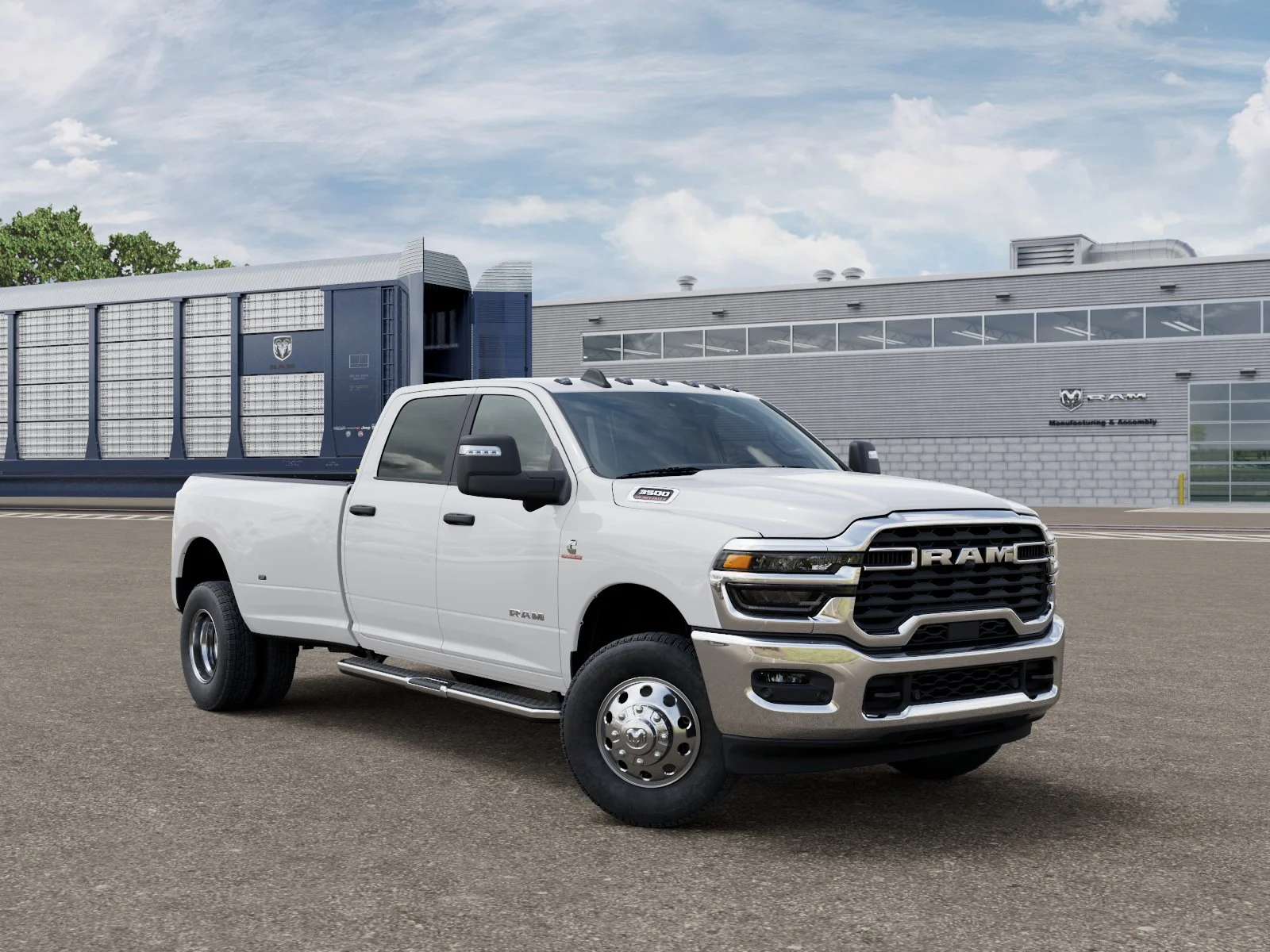 New 2026 Bright White Clear-Coat Exterior Paint RAM Big Horn image 3