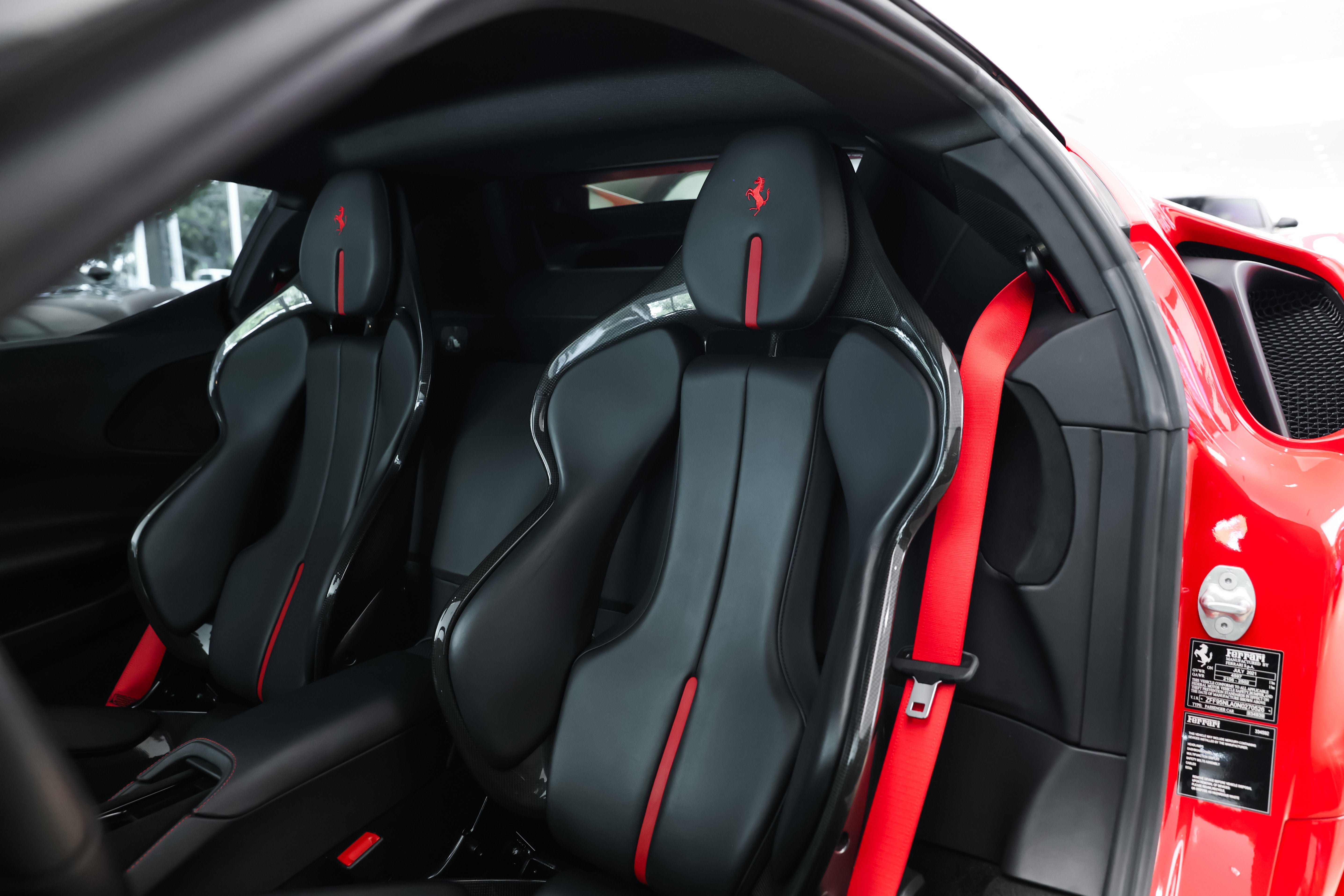 Used 2022 Rosso Corsa Ferrari  image 17