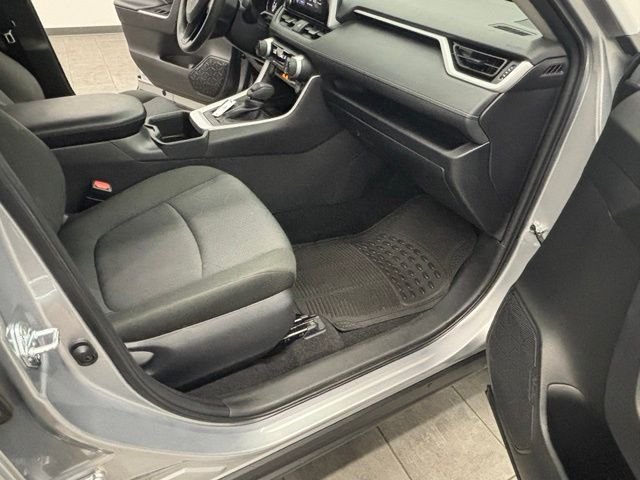 Used 2025 Silver Toyota XLE image 37