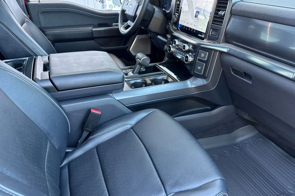 New 2026  Ford Lariat® image 15