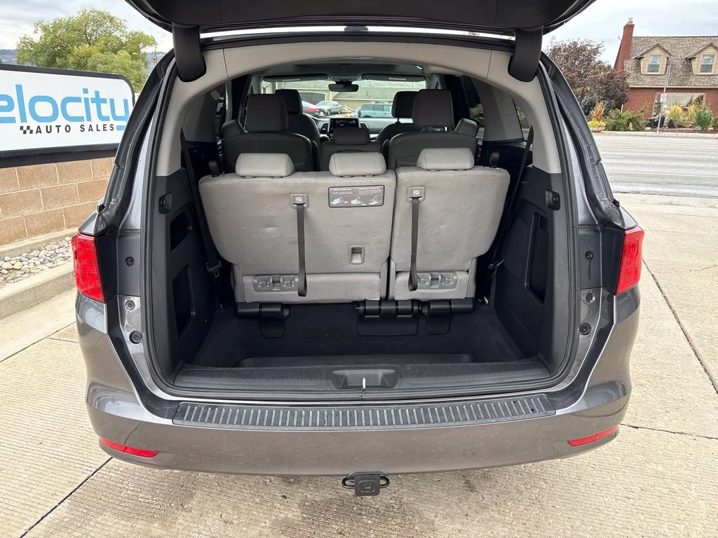 Used 2024 Gray Honda EX-L image 6
