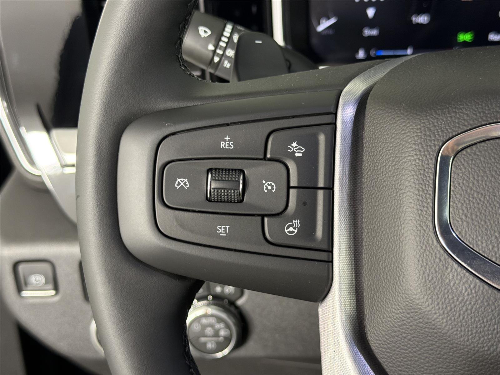 2026 GMC Sierra 1500 SLT - Photo 23