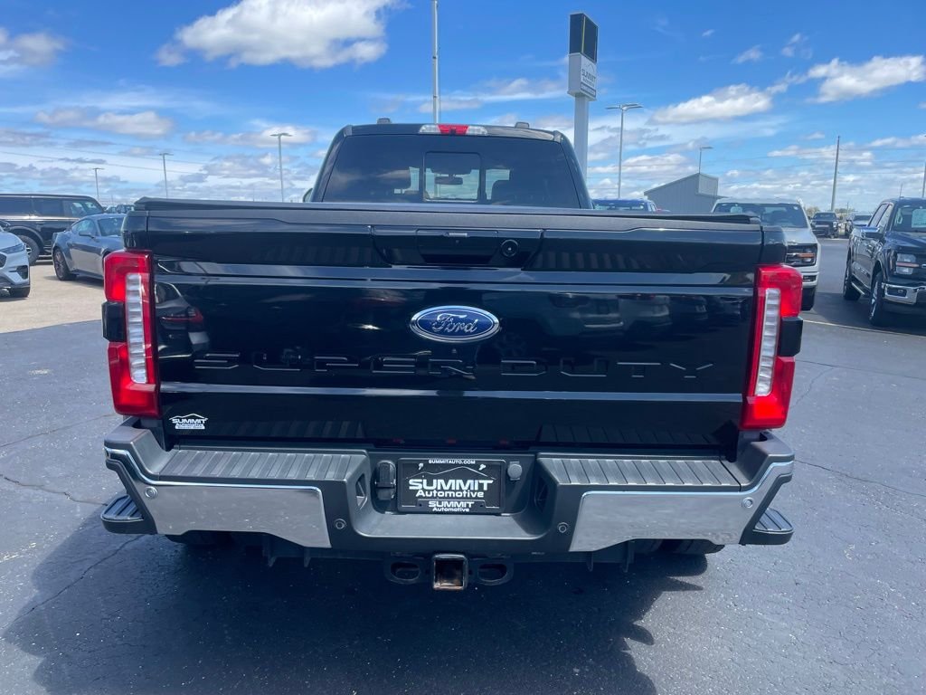 Used 2023 Black Ford Lariat image 32
