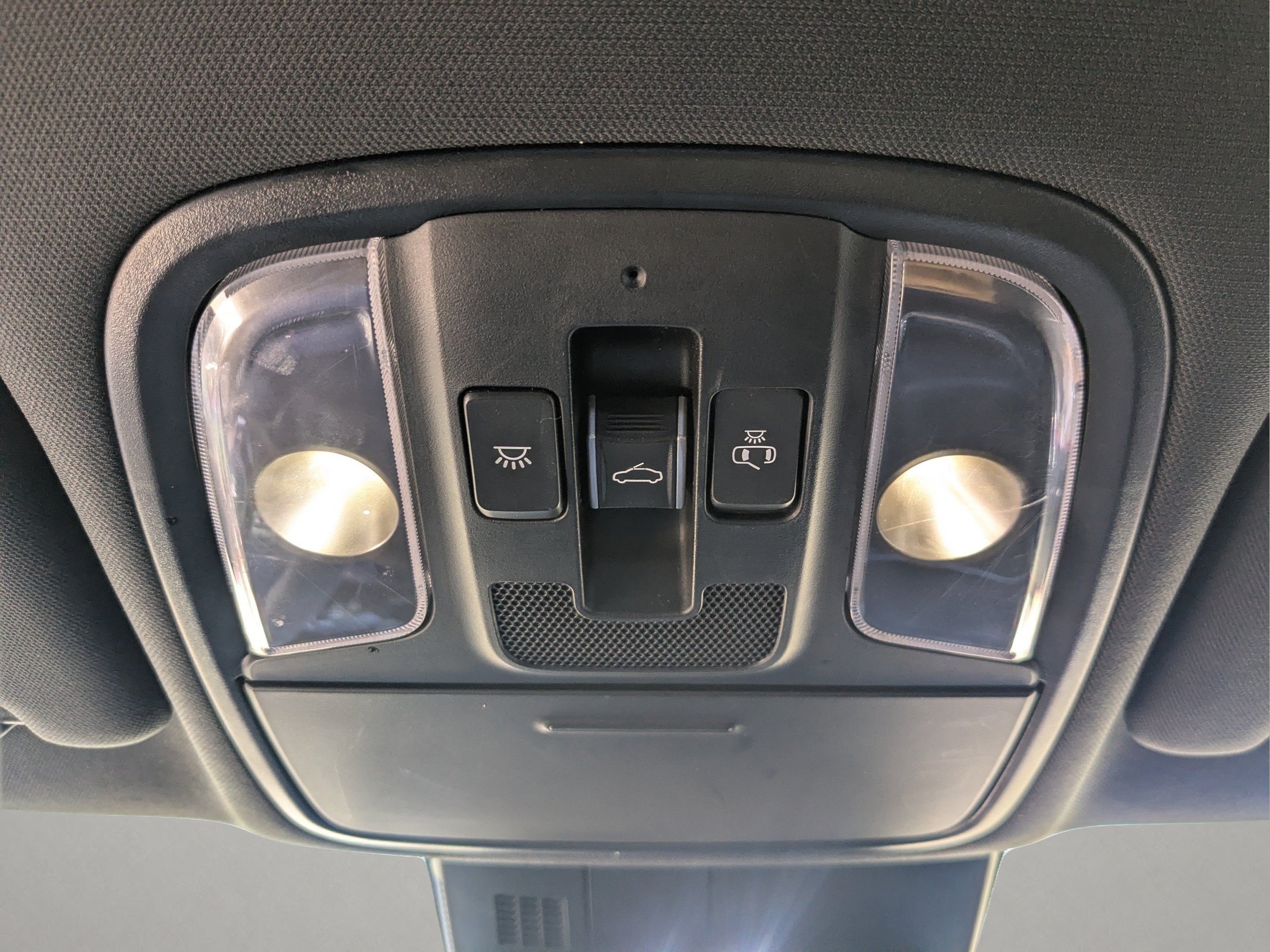 Used 2018 HiChroma Red Kia GT2 image 23