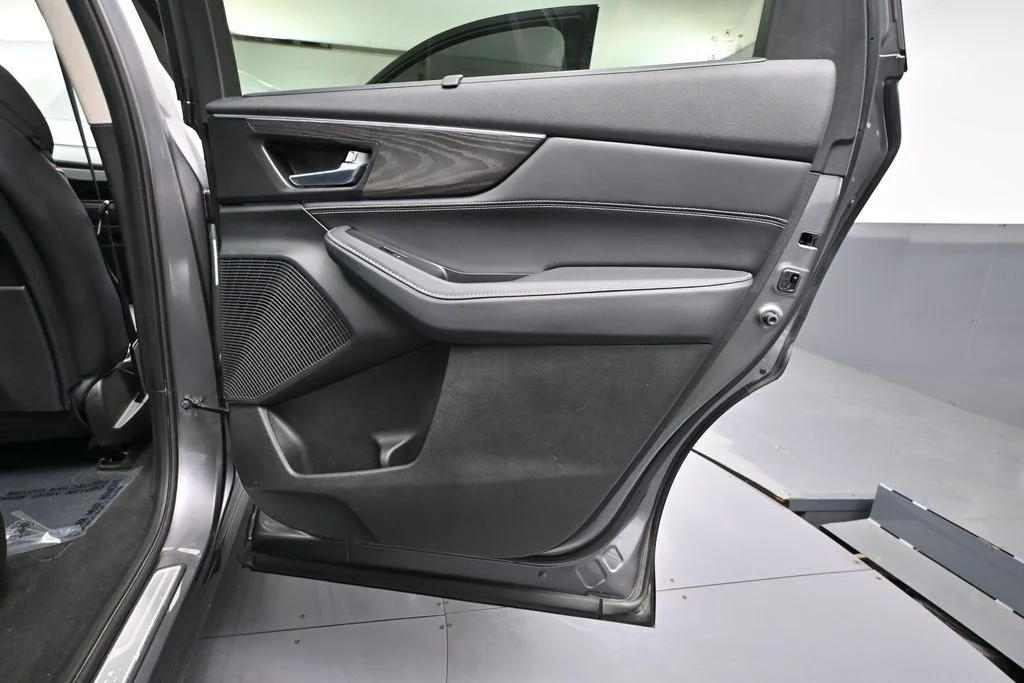 Certified Used 2023 Gray Acura Advance image 49