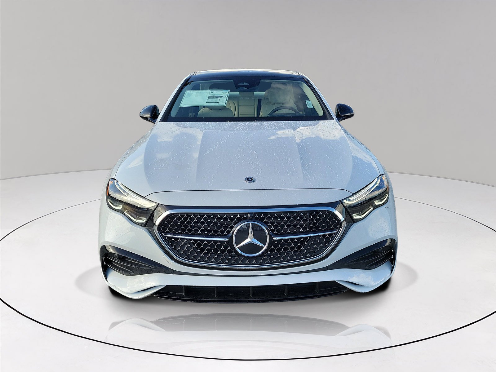 New 2026 MANUFAKTUR Moonlight White Metallic Mercedes-Benz E 350 image 32