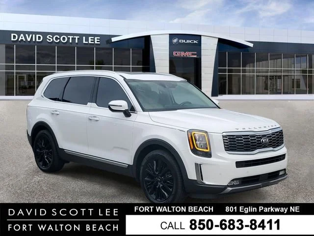 Used 2021 White Kia SX image 1