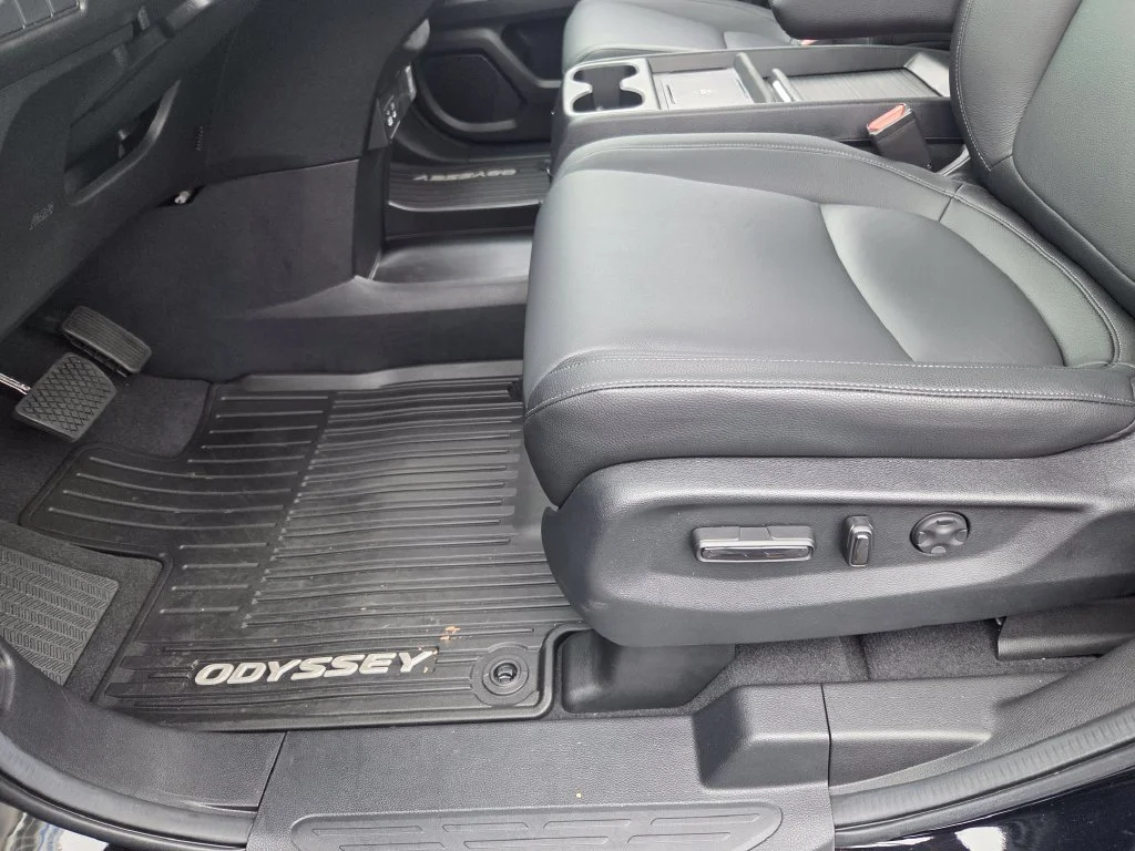 2026 Honda Odyssey EX-L - Photo 19