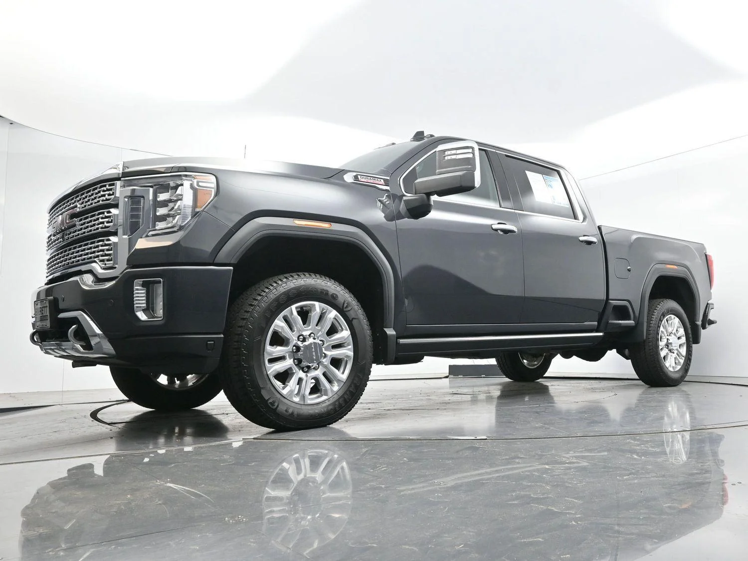 Used 2022 Hunter Metallic GMC Denali image 49
