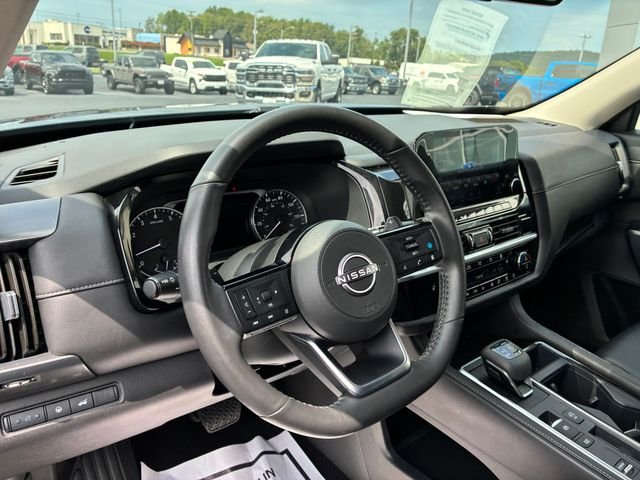 Used 2025 Black Nissan SL image 11