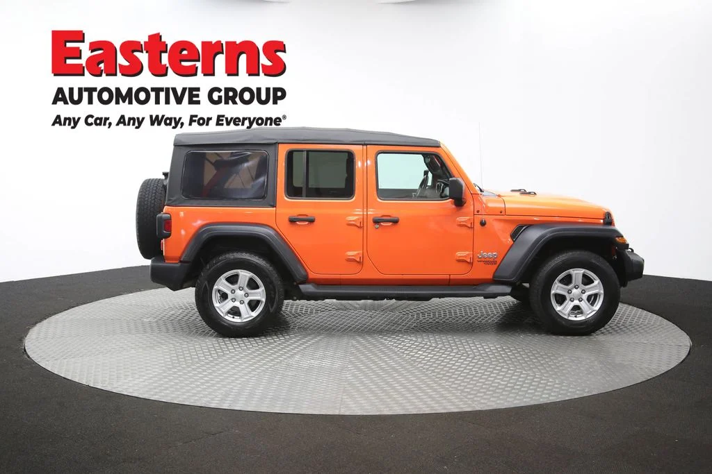 Used 2018 Orange Jeep Unlimited Sport S image 43