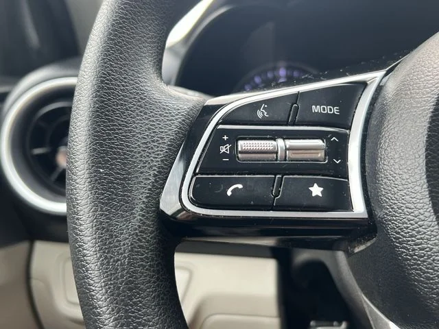 Used 2023 Black Kia LXS image 25