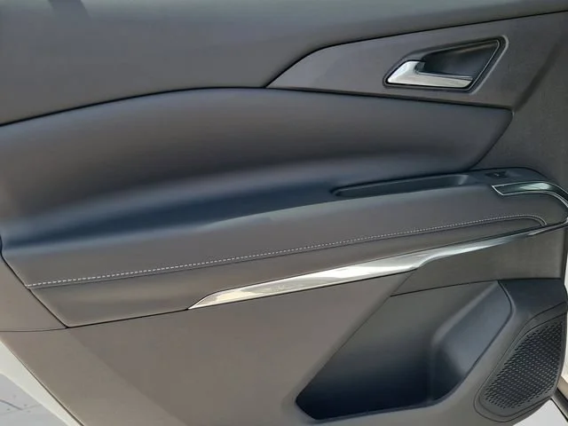 New 2026 Summit White Chevrolet LT image 14