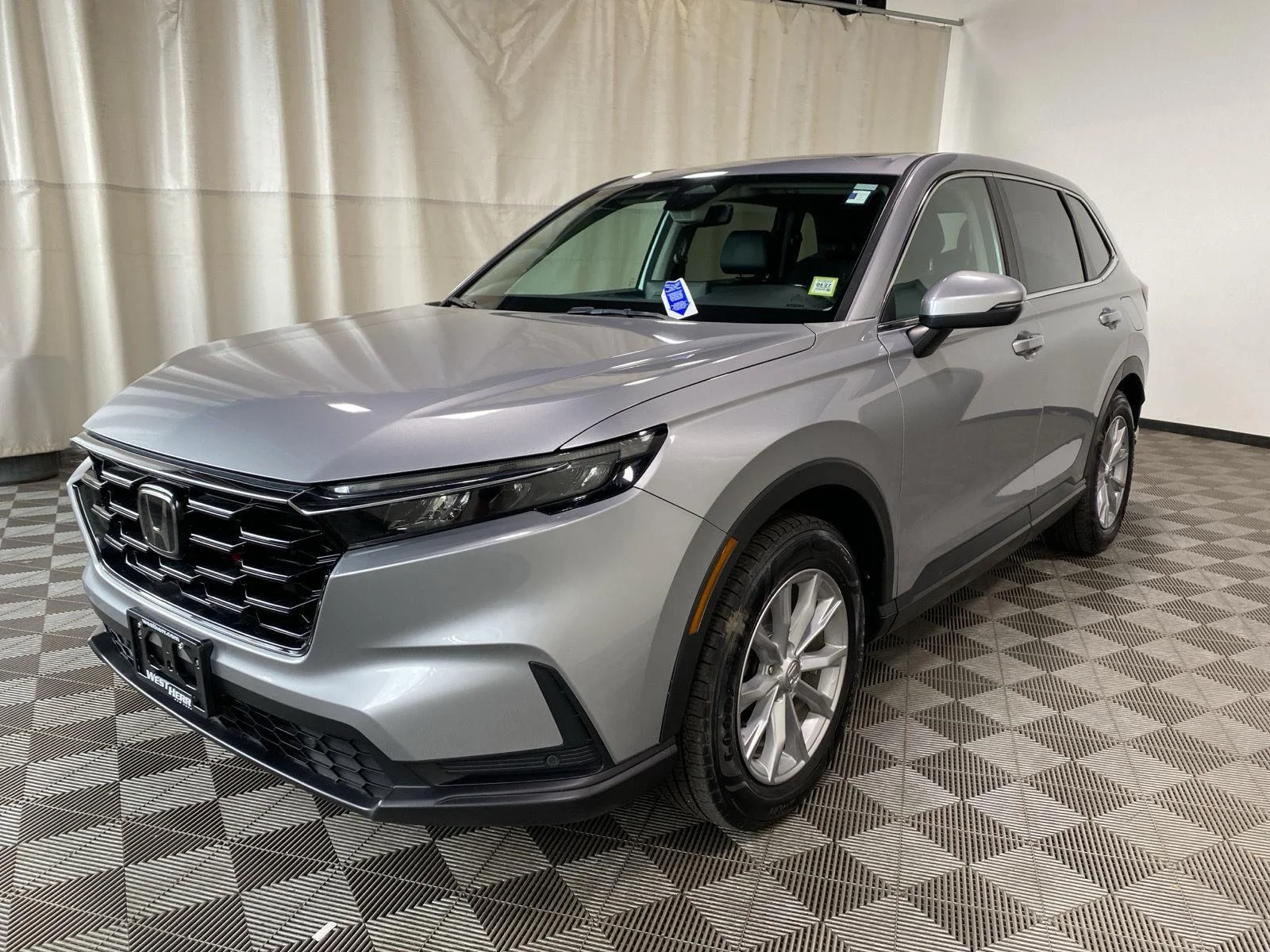 Used 2023 Lunar Silver Metallic Honda EX-L image 4