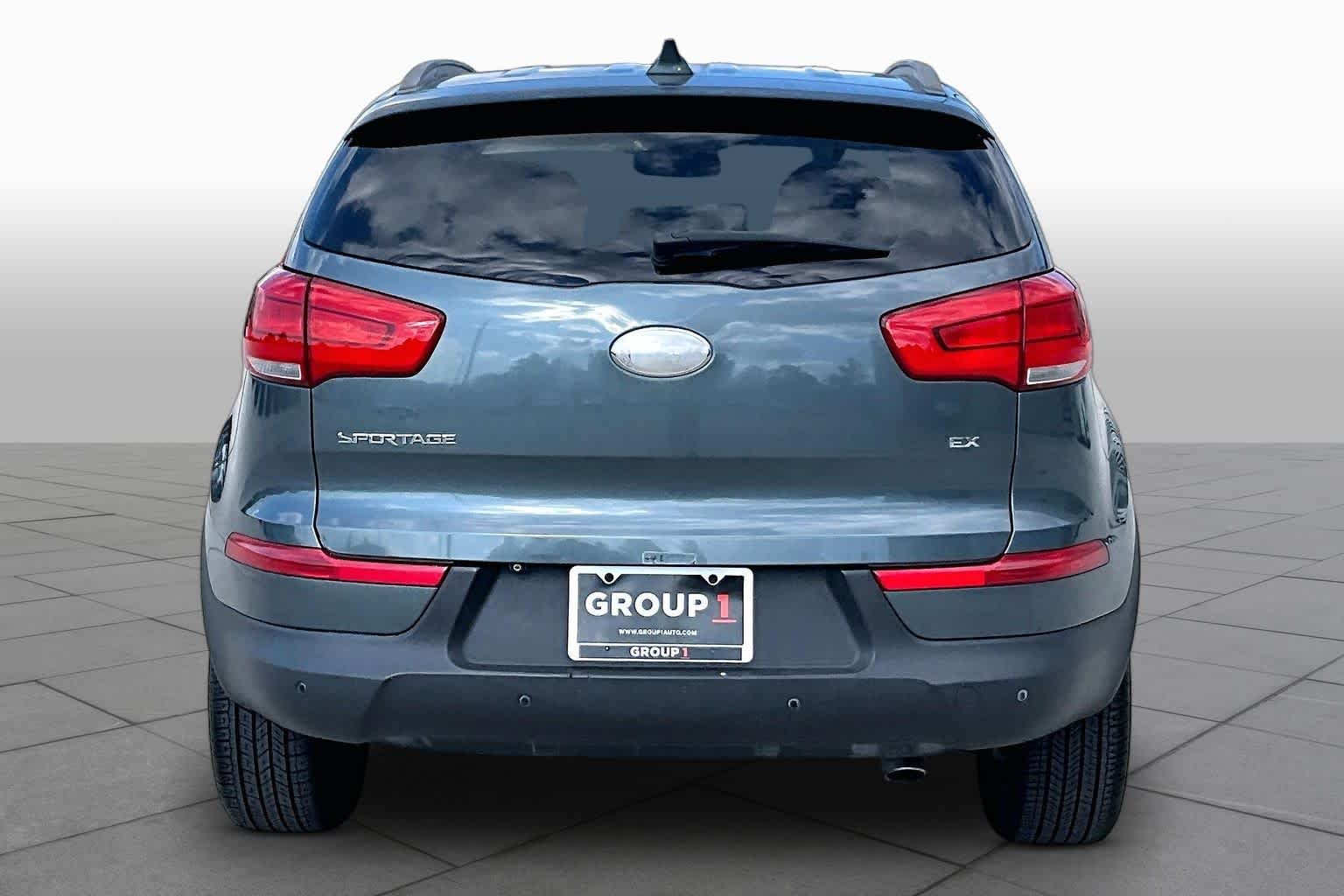 Used 2014 Sage Green Kia EX image 5