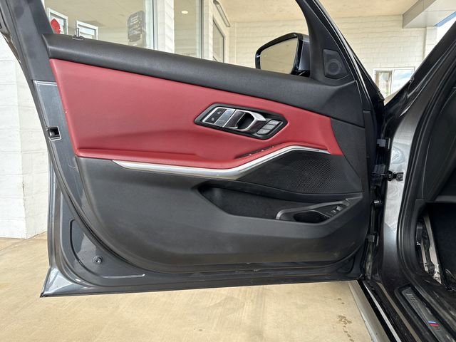 Used 2022 Mineral Grey Meta BMW 330i image 10