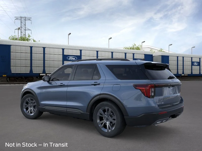 New 2026 Vapor Blue Metallic Ford Active image 11