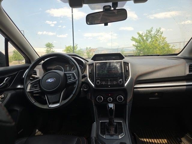 Used 2018 Dark Gray Metallic Subaru Limited image 15