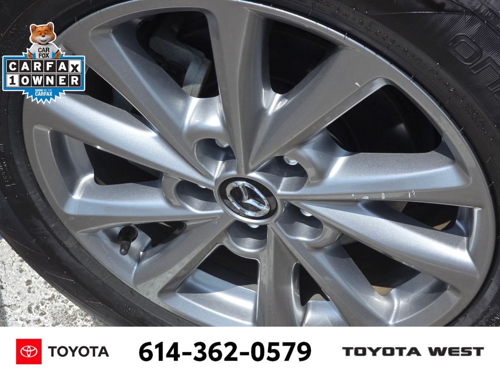 Used 2022 White Mazda 2.5 S image 13
