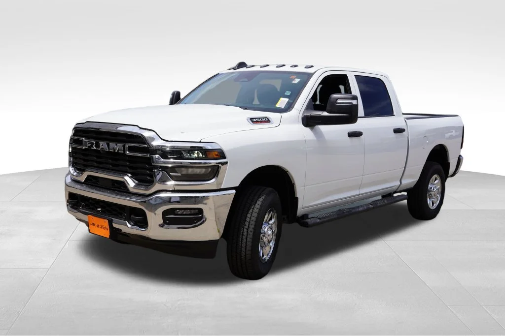 New 2026 Bright White Clear-Coat Exterior Paint RAM Tradesman image 7