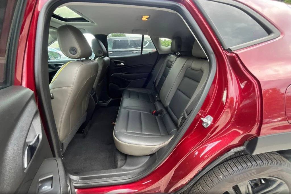 Used 2024 Red Chevrolet ACTIV image 15