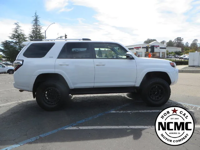 2019 Toyota 4Runner SR5 Premium - Photo 6