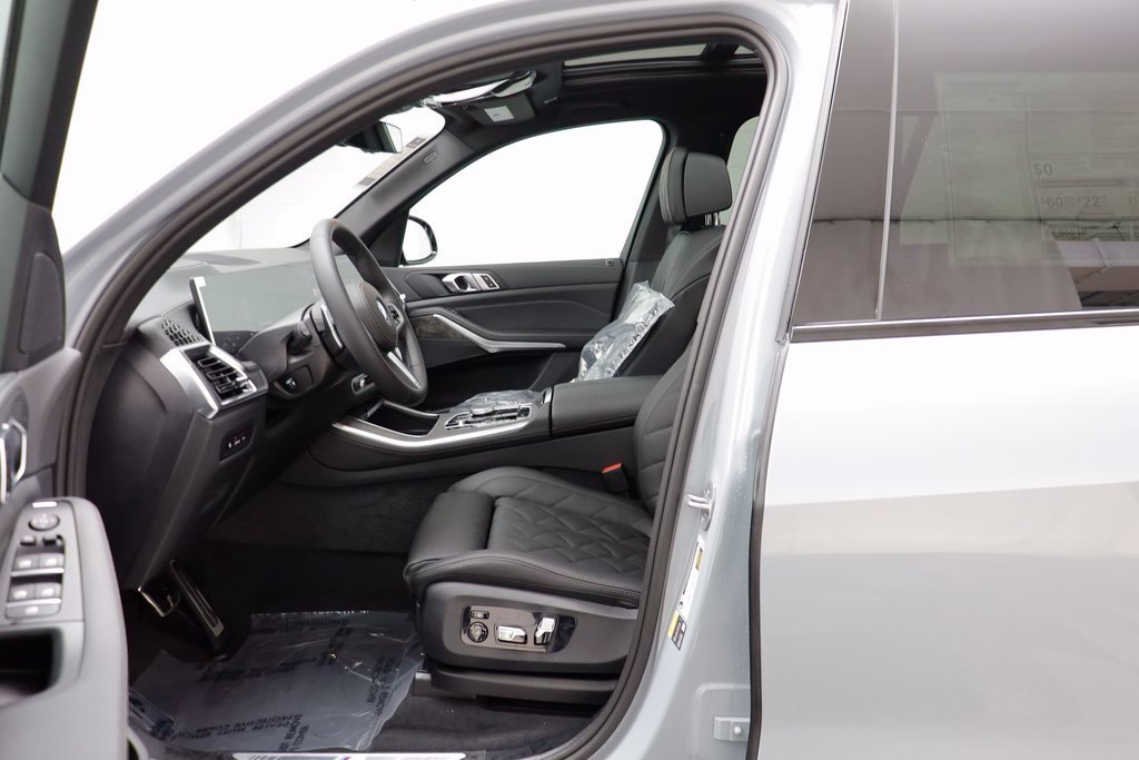 2026 BMW X5 50e - Photo 6
