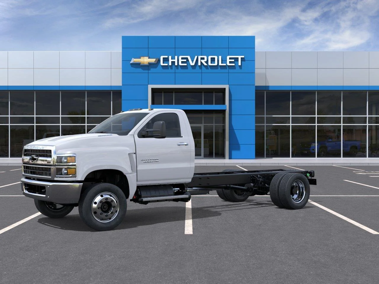 New 2026 Summit White Chevrolet WT image 2