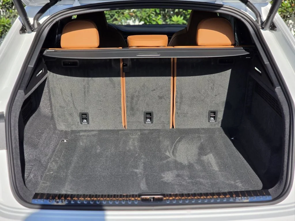 2025 Audi RS Q8 Base - Photo 6