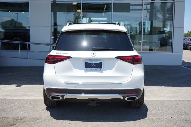 New 2026 Polar White Mercedes-Benz GLE 350 image 7