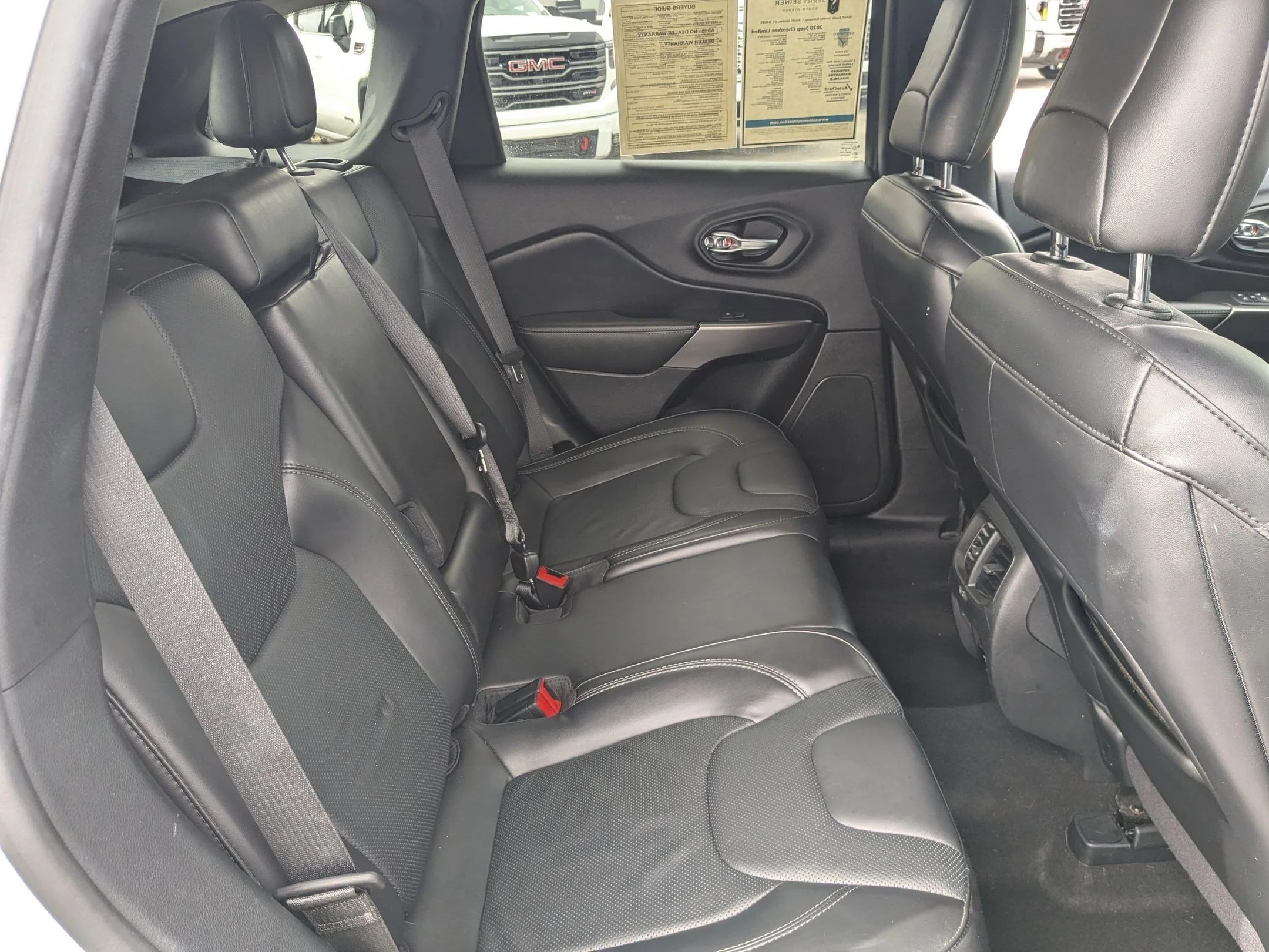 Used 2020 Bright White Clearcoat Jeep Limited image 26