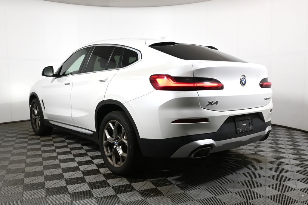 Used 2022 White BMW xDrive30i image 9