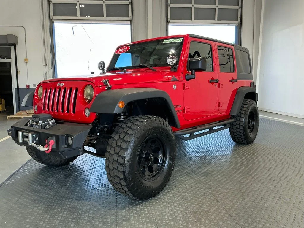 Used 2016 Jeep Wrangler Unlimited Sport S with VIN 1C4HJWDG0GL113711 for sale in Gallatin, TN
