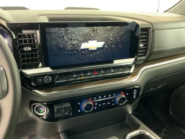 2024 Chevrolet Silverado 1500 LT Trail Boss - Photo 17