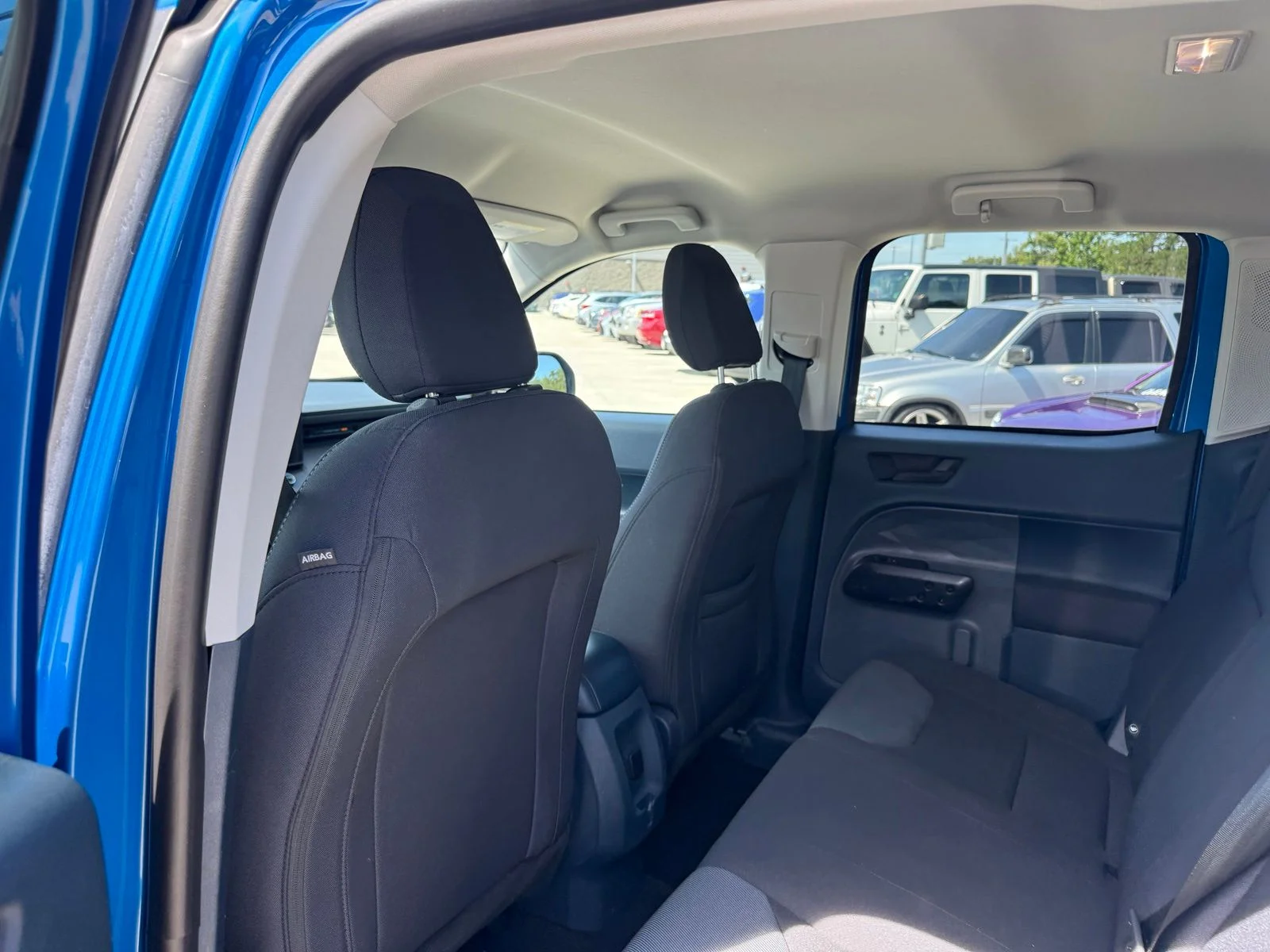 Used 2022 Blue Ford XL image 25